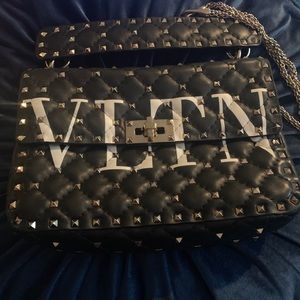 Auth Valentino Medium Rockstud Spike Shoulder Bag